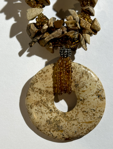 Lot (7) Tan, Brown, Beige Stone Bead Necklaces - 第 9/14 張圖片