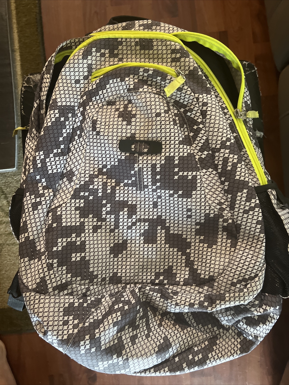 Oakley Backpack Multi-Compartment White Camo W/ L… - image 1