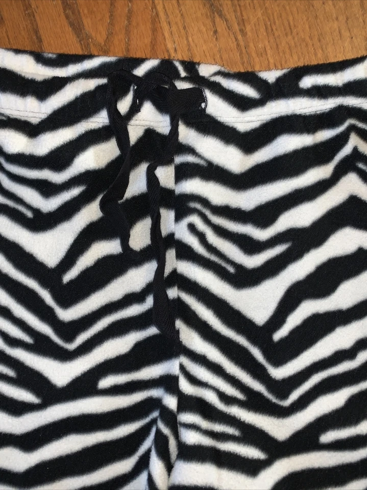 Pantalones de salón de pijama con estampado de cebra suave mantecoso polar FADED GLORY talla XL 16 18 Foto 4 de 4