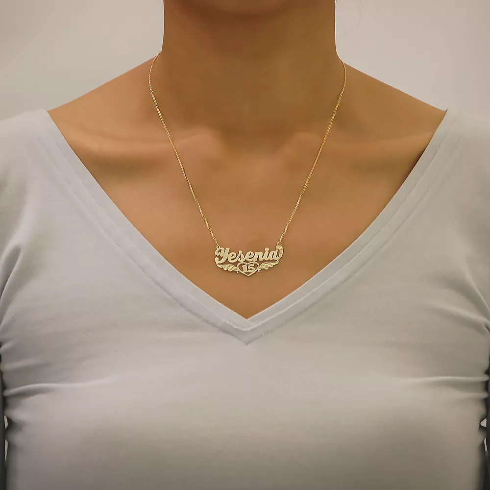 Quinceanera necklace with name deals