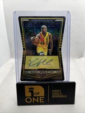 2018-19 Obsidian Galaxy Gold Auto #5/10 - Khris Middleton - Bucks 
