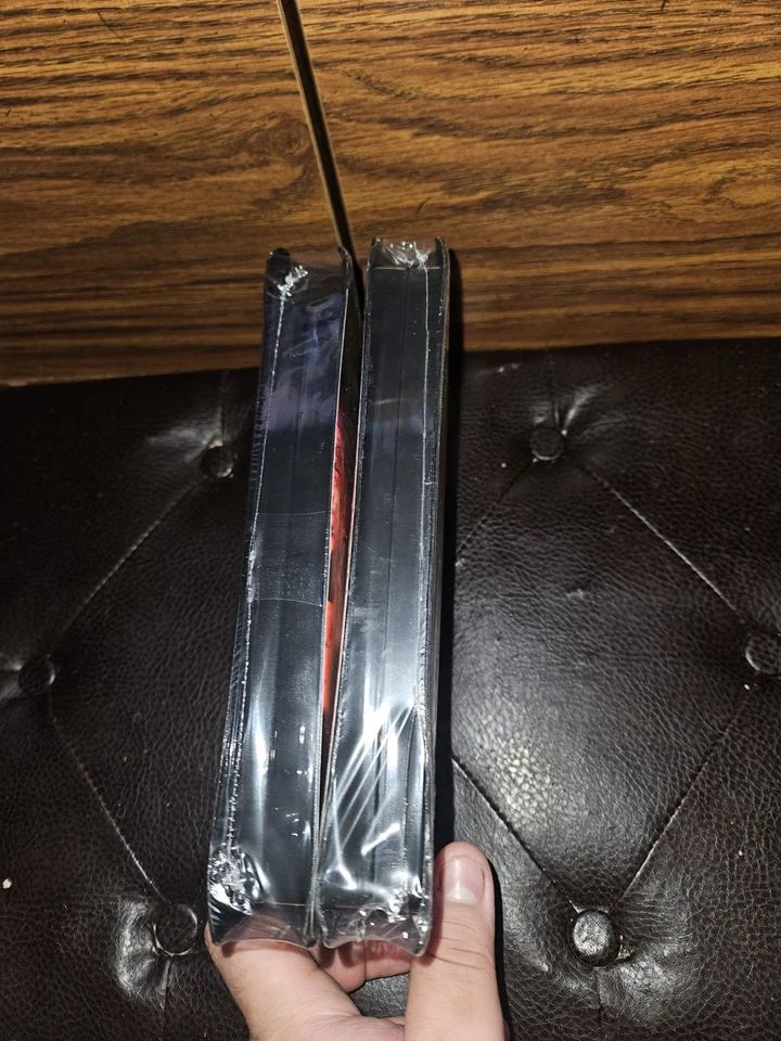 Spy Kids Sealed VHS 1 & 2 The Island Of Lost Dreams Lot Foto 2 de 3