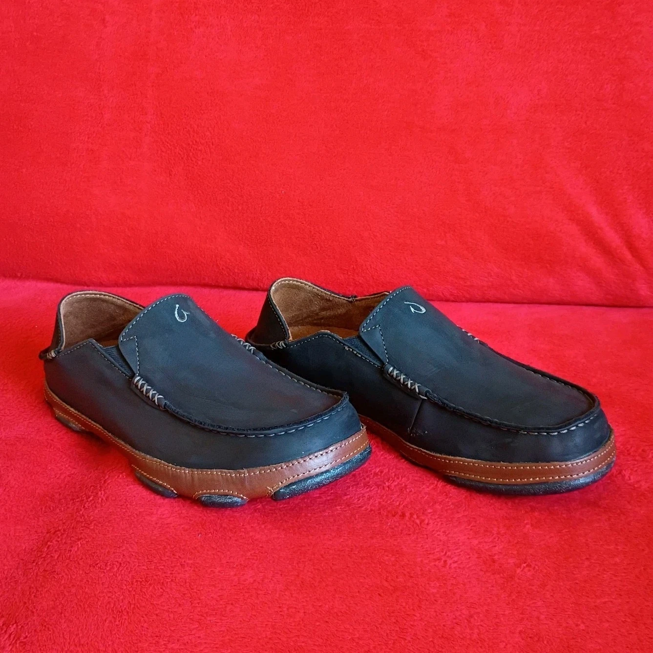 OluKai Mens Moloa Leather Slip-On Shoes Size 8M Black Brown Loafers