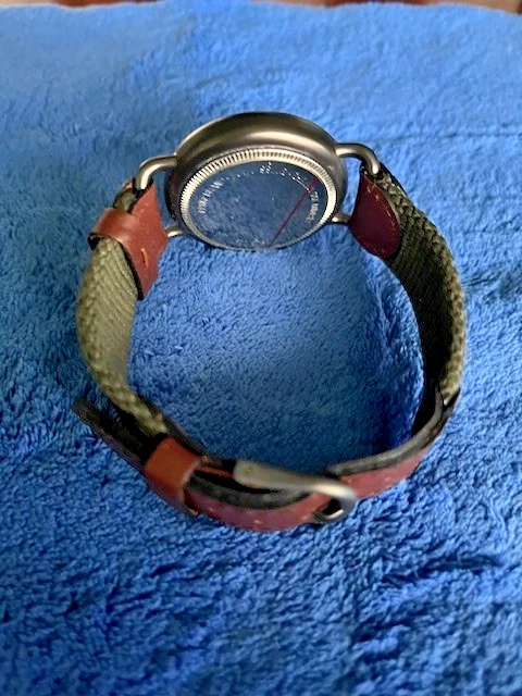 Reloj de campo de metal para hombre pistola de caballería del ejército suizo 37,5 mm correa nueva perfecta⁹ Foto 3 de 4