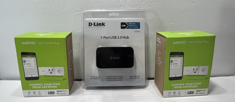 D-link 7-port Usb 2.0 Hub (2) Wemo Mini Wi-fi Smart Outlet Plugs - Product main view