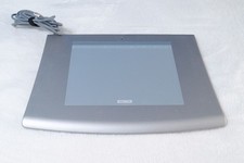 Wacom Intuous 2 Graphics Tablet XD-0608-U No Stylus 