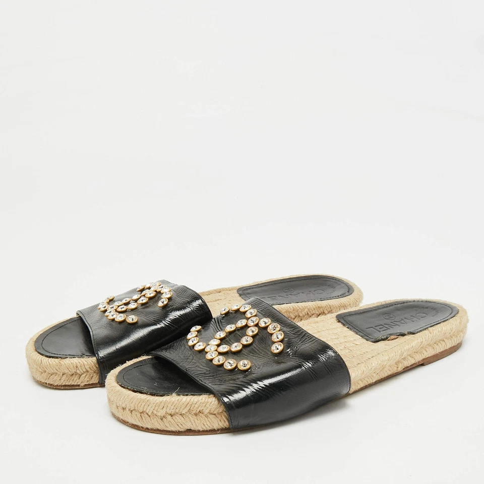 Espadrille plate Chanel CC taille 39 cuir noir ornée de cristal - Photo 2/4