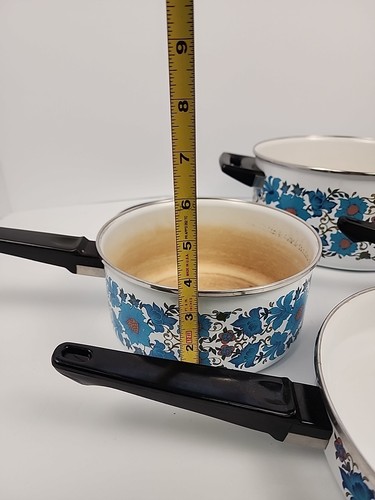 Vintage Farmhouse Enamelware Cook Set Floral Flower Blue 8 Piece Set Pots Pans - Picture 13 of 14