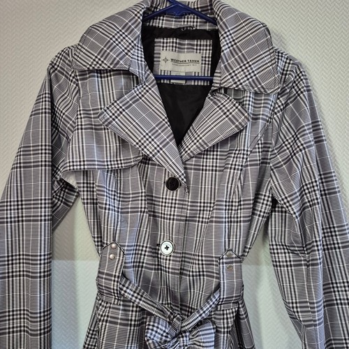 Women's Weather Tamer Size Small Rain Jacket Coat Plaid Black White Pocket Great - Picture 2 of 9