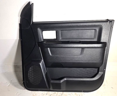 Panneau de porte avant droit passager Dodge Ram 2013-2018, 2190251 - Photo 1/4