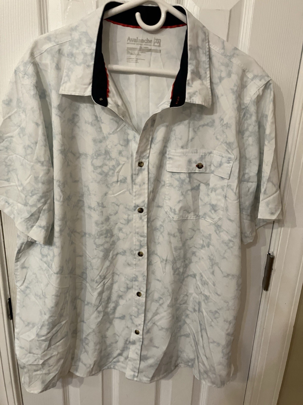 Avalanche Men's Button Down Collared Performance … - image 1