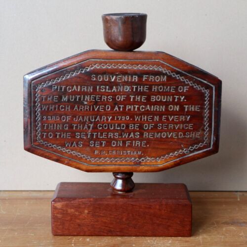 Vintage Folk Art Wood Carving Pipe Holder by Fred Christian of Pitcairn Island