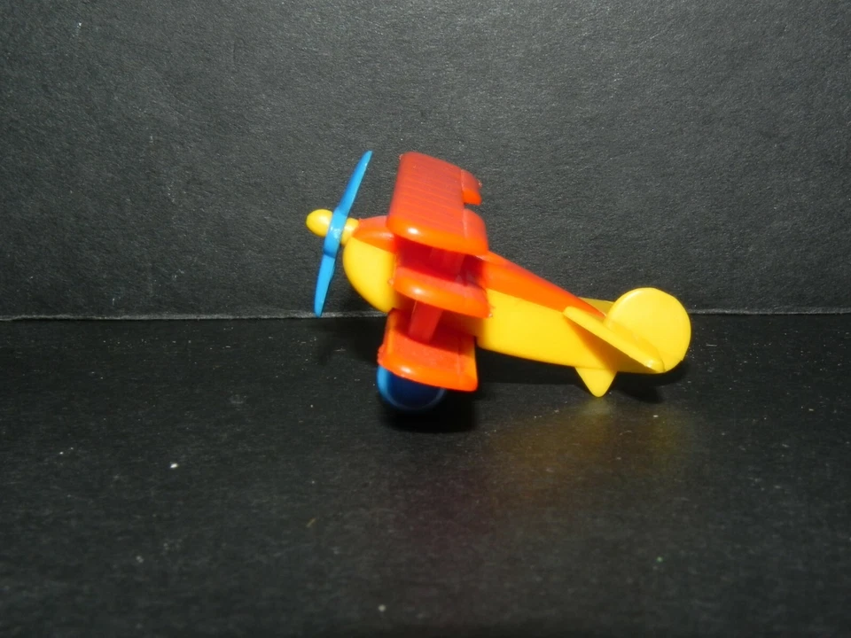 VINTAGE 1980s? Mini Plastic FOKKER TRI-PLANE Airplane Made in W GERMANY Bruder? - Image 3 of 4