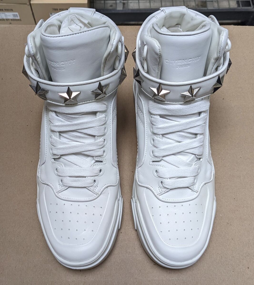 Givenchy Tyson Stars White Hi-Top Sneakers Euro 41 US 8 100 Givenchy Tyson Stars White Hi-Top Sneakers Euro 41 US 8 100