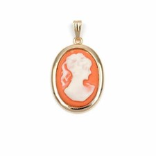 Pendentif "camée"plaqué or 750/000 garanti sans nickel