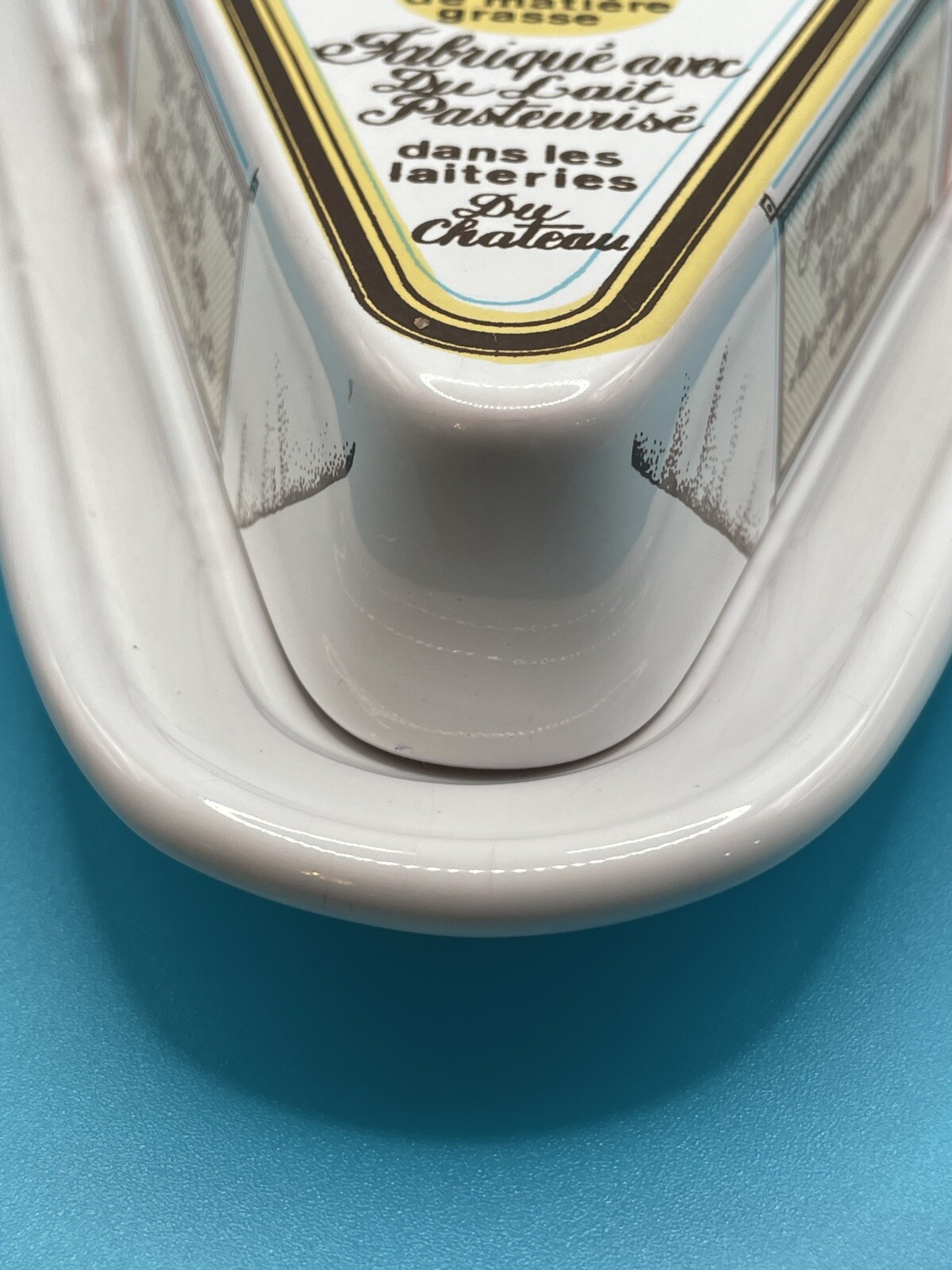 Estello Veritable Brie Pottery Cheese Holder Lidded Tray Made In France 2 pc