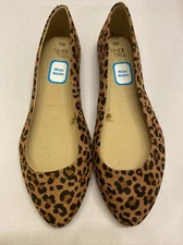 Time and Tru Women Flats Shoes Casual Leopard Animal Print Wide Width  New