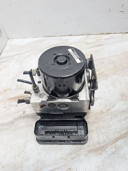 Conjunto de módulo de bomba actuador de freno antibloqueo ABS 2011-2013 Acura TSX 2,4 L OEM Foto 2 de 4