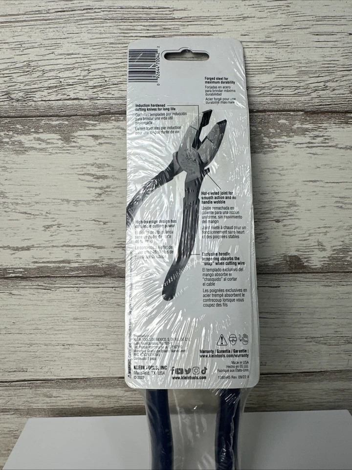 Klein Tools D213-9NE 9" Linesman Pliers Copper & Aluminum Cutter- Blue/Silver - Image 3 of 3