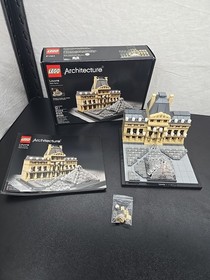 LEGO ARCHITECTURE: United Nations 21018 Trevi 21020 Louvre 21024