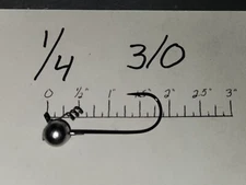 25 1/4oz Shake It Jigs Mustad 32798 Hooks W/ Screw Locs 3/0 4/0 or 5/0 U Choose