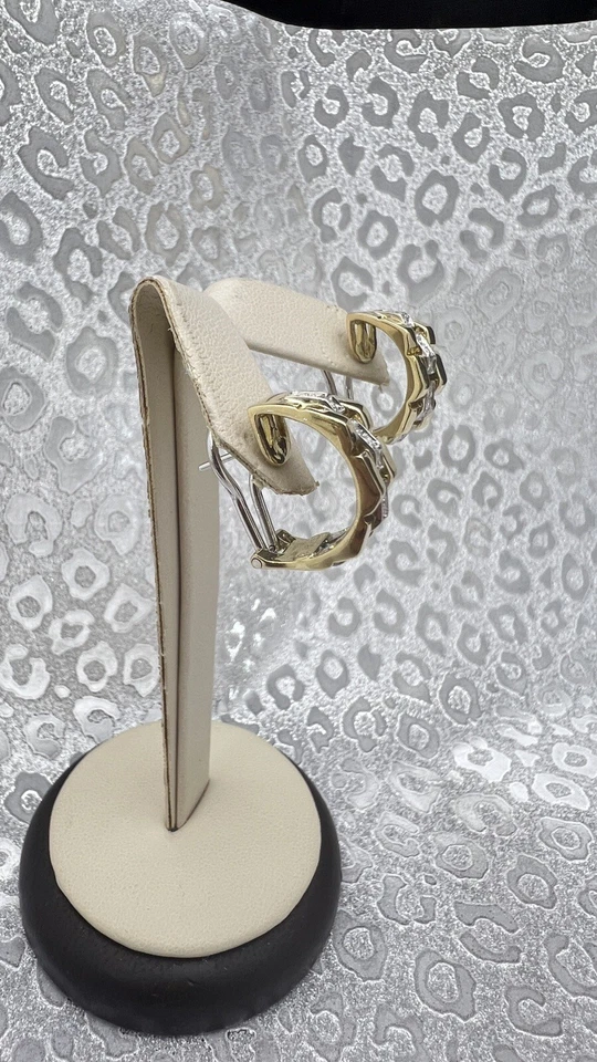 Pendientes de diamantes de medio aro CHIMENTO de oro de 18 k de 0,44 quilates/2 tonos Foto 4 de 4