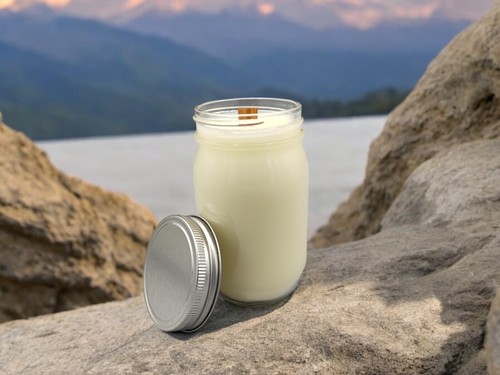 Wood wick * GUCCI GUILTY TYPE * scented * Leah's Lite Candle Co * 16oz - Picture 3 of 3