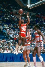 Robert Reid of the Houston Rockets 1981 Basketball Photo 3