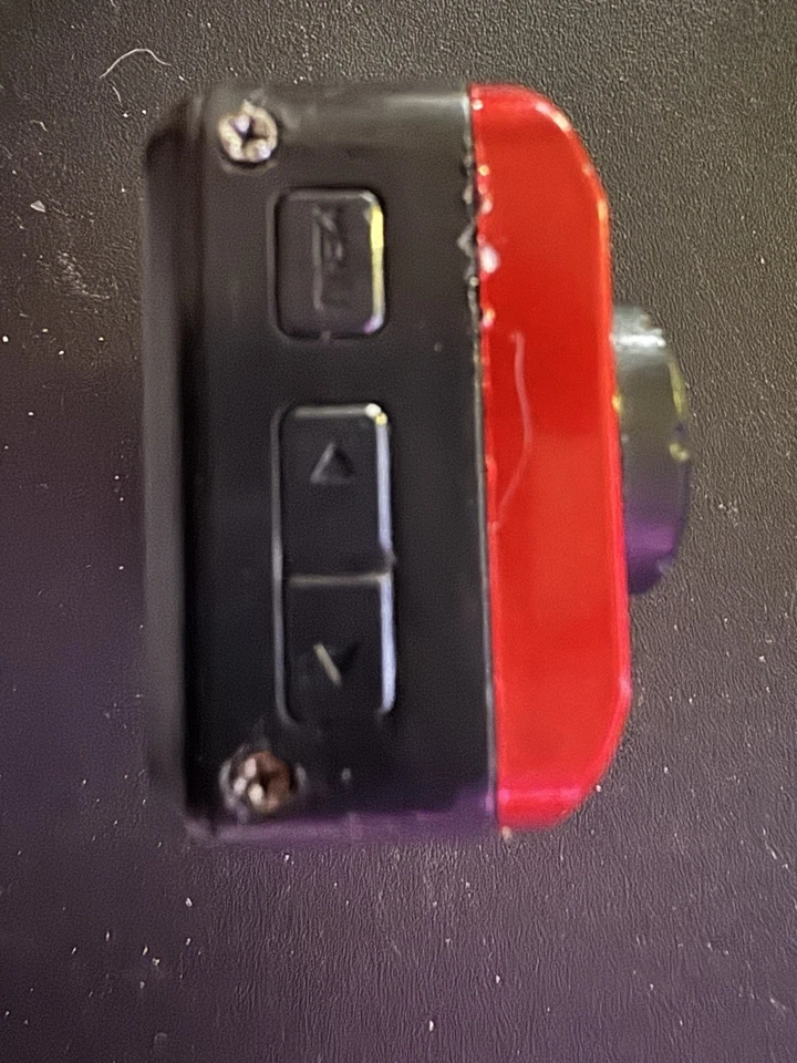 VIVITAR Full HD 1080p Action Cam DVR786HD 12 Megapixel - Image 4 of 4