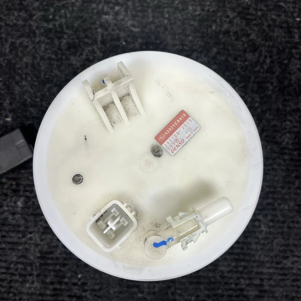 ☑️ 2013-2019 Scion Subaru FR-S BRZ Fuel Pump Assembly 42021CA000 OEM - Image 2 of 4