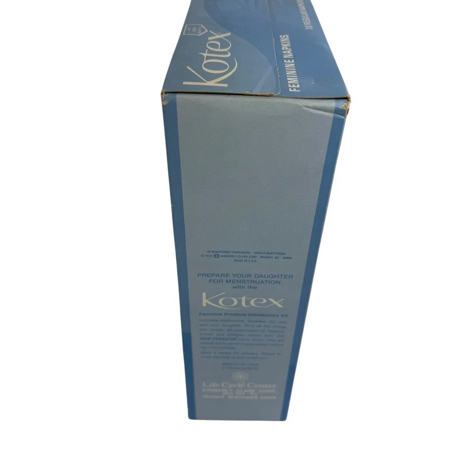 Vintage Kotex 30 Regular Feminine Napkins Blue Rose Box Proportioned Movie Prop - Image 4 of 4