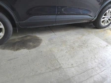 Passenger Side ESCAPE    2021 Rocker Panel Moulding 595664