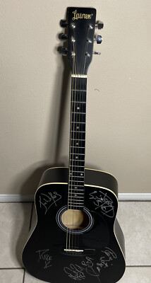 Guitarra acústica negra Lauren LA125BK (mono rojo firmas) 801128238135 | eBay