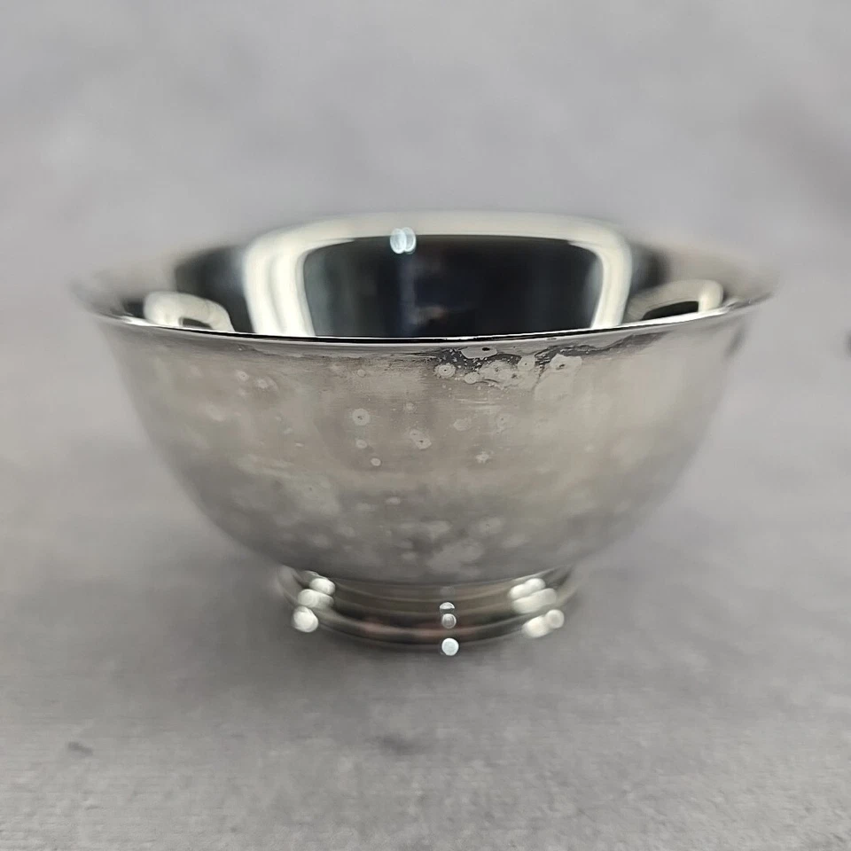 Plato de plata de colección de 4"" cuenco pequeño Paul Revere reproducción WM A Rogers Foto 3 de 4