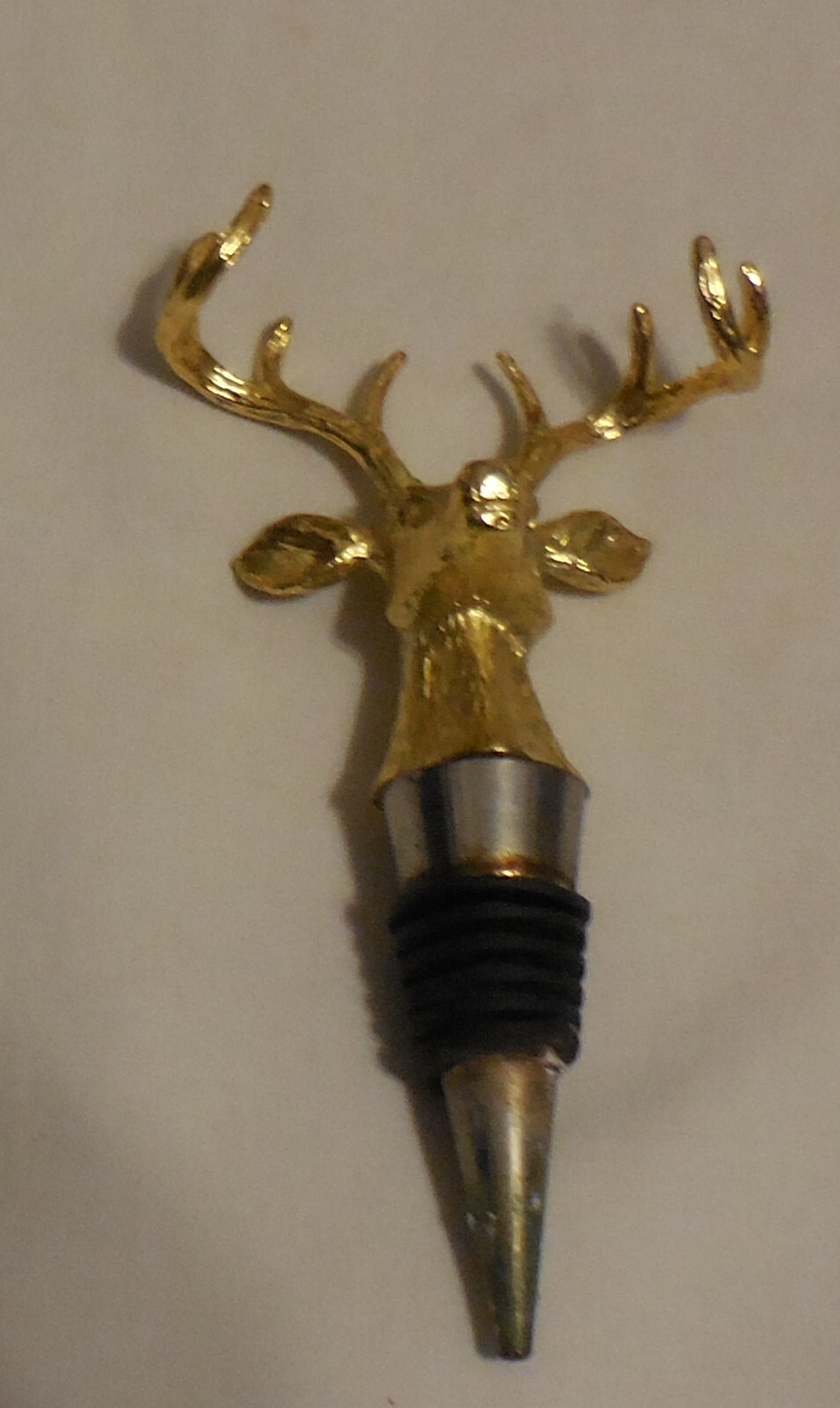 1 Deer Whiskey Wine bottle Stopper Topper Gold Color VTG
