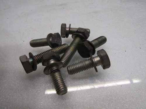 BMW 7er E38 750 91-04 5.4 NS links Lichtmaschinenhalter Träger Bolzen