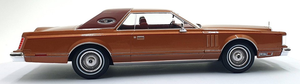 Lincoln Continental Mark V 1978 - MCG 1/18 - Métal Marron - NEUF - Miniature Voiture