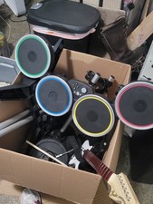 Wireles/bluetooth PS4  Rock Band 4 Bundle, Dr...