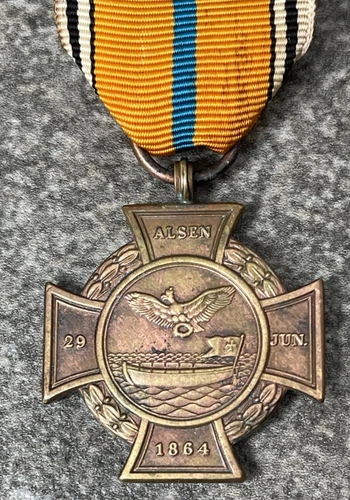 Alsen cross on non-combatant ribbon!!!  / Order of Prussia / Alsen 1864