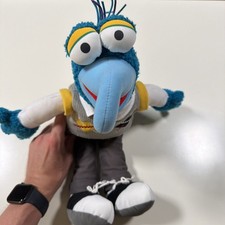 Disney Store Gonzo 17" Plush from the Muppets with Authentic Seal Badge