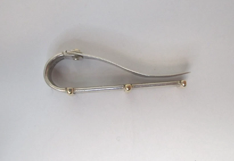 Tiffany & Co. 14k Yellow Gold and Sterling Silver Bar Clip Neck Tie Pin Vintage - Image 2 of 4