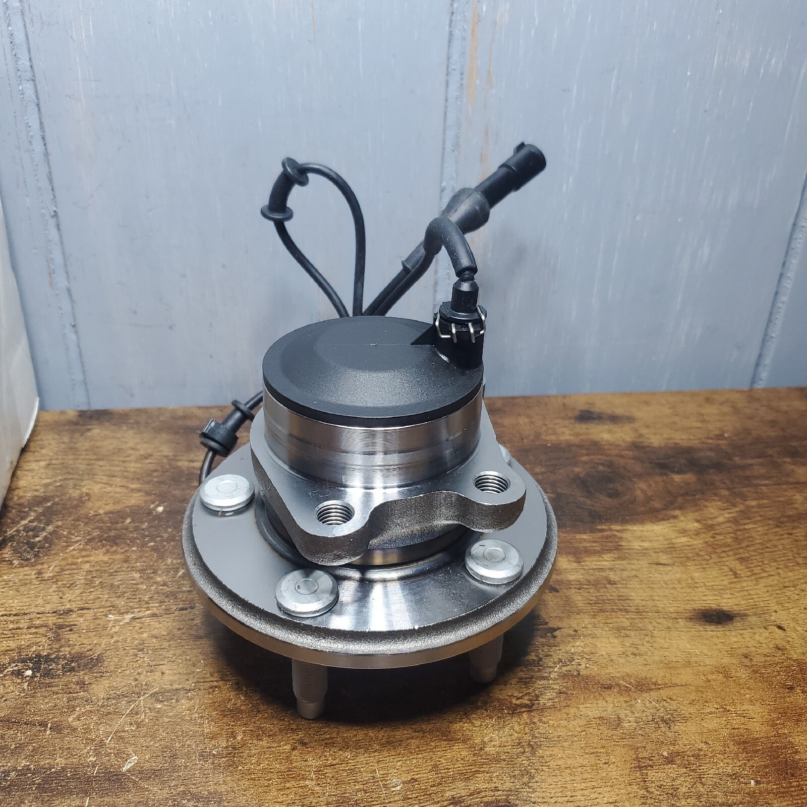 09-15 Jaguar X150 XK XF XKR Front Left Driver Side Knuckle Spindle Hub OEM