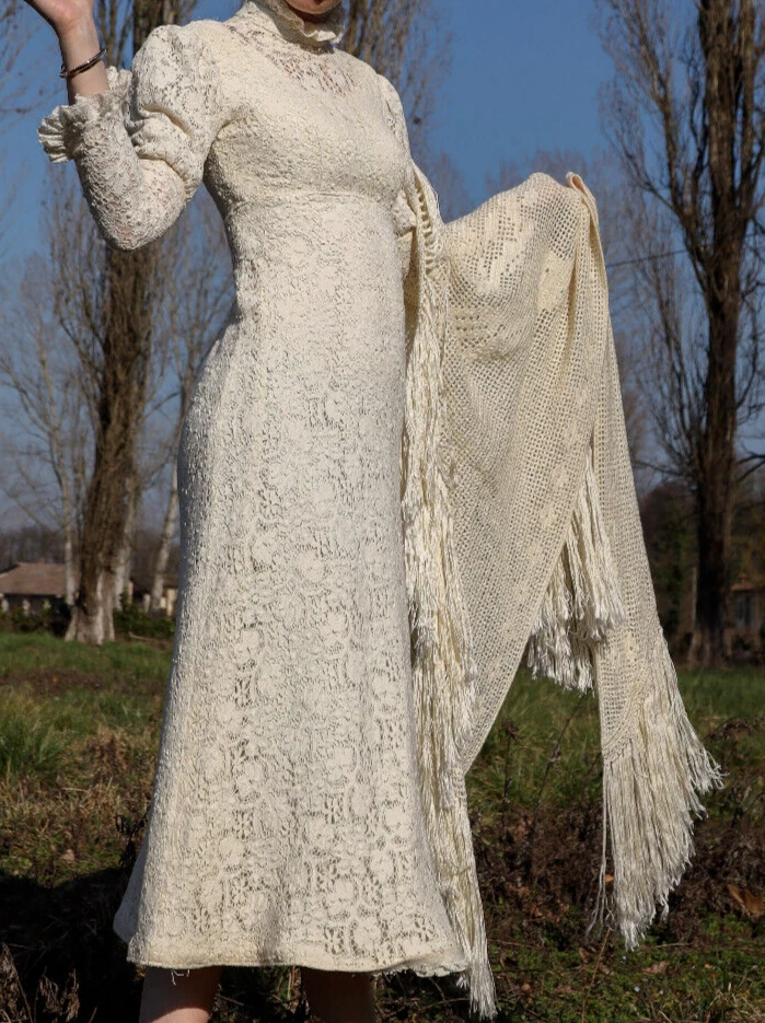 Foto 1 di 12
