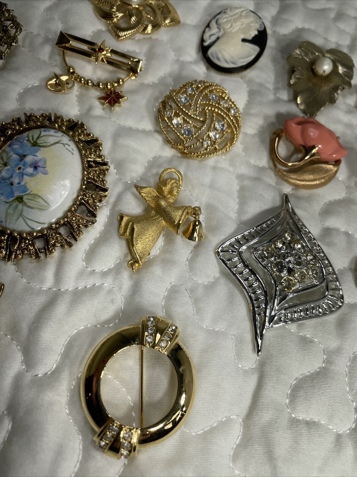 20 PC Vintage & Modern Christmas Brooch Pin Earri… - image 3