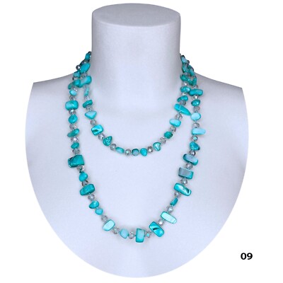 Collier Long Vintage Années 70 - Perles Bleu Clair Synthétiques - En Très Bon état - Occasion