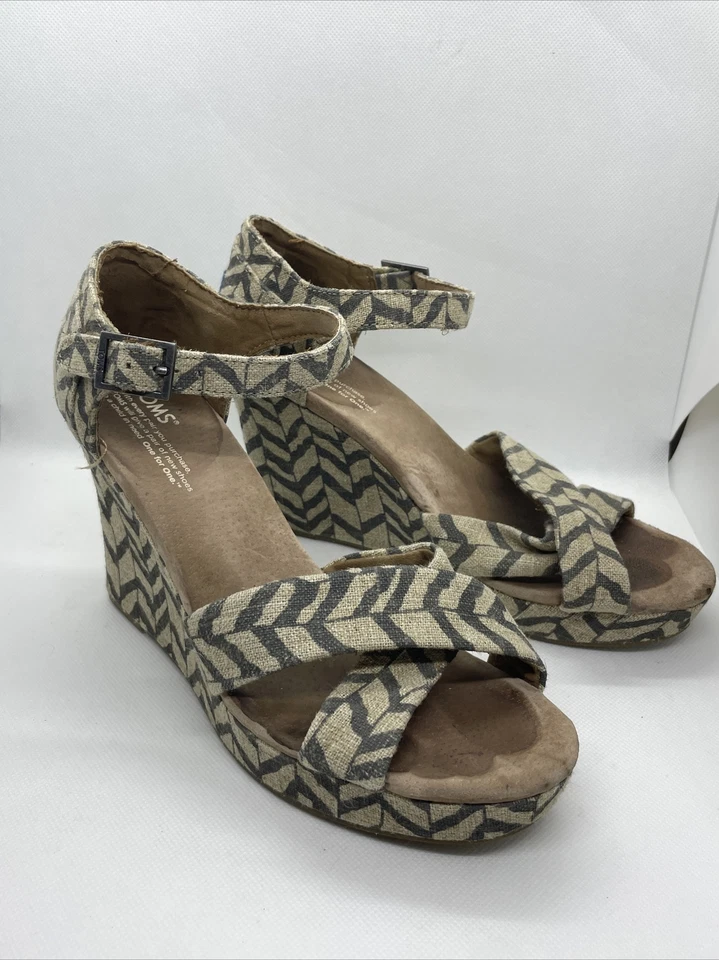 TOMS Wedge Canvas Sandals Ankle Strap Heels Size 8.5 Gray Tan - Изображение 3 из 4