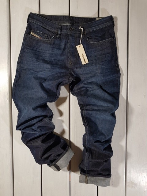 New Men/'s Diesel Buster Jeans 0840L Regular Slim Tapered Blue Wash Denim 20LM