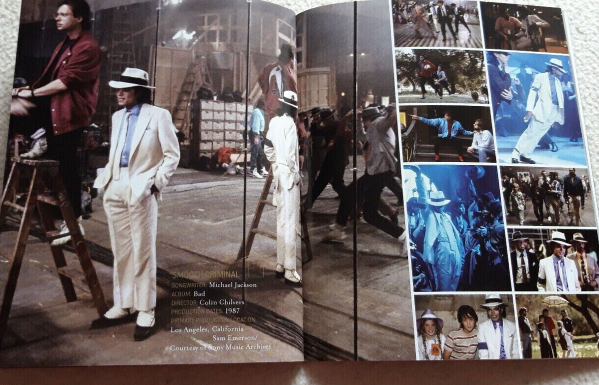 michael-jackson-s-vision-deluxe-edition-3-dvds-plus-buch-886977605192