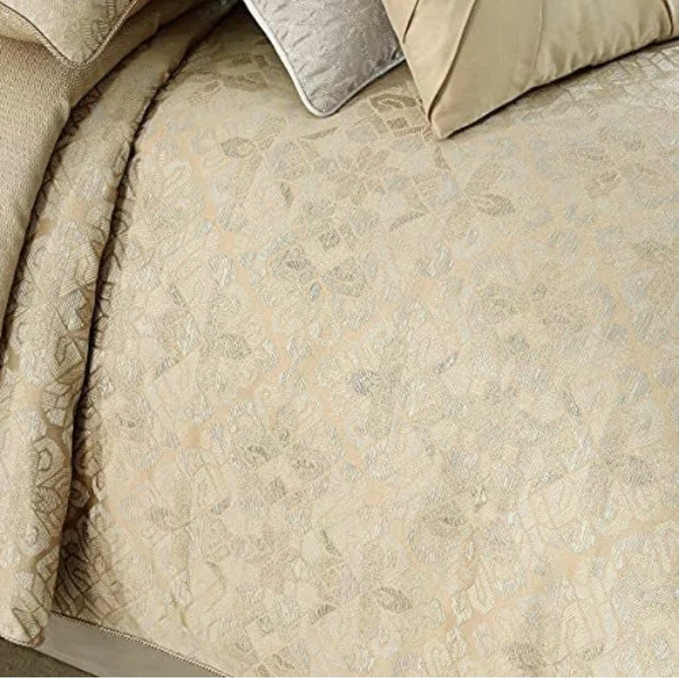 Juego de edredón Waterford Linens Olann Queen 4 piezas dorado nuevo paquete abierto Foto 2 de 4