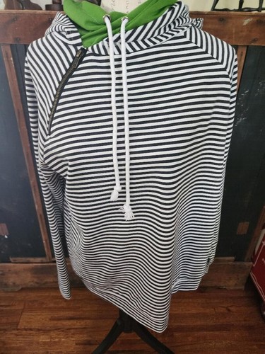 Boutique striped hoodie women’s black/ white/green szxl soft comfy cute!